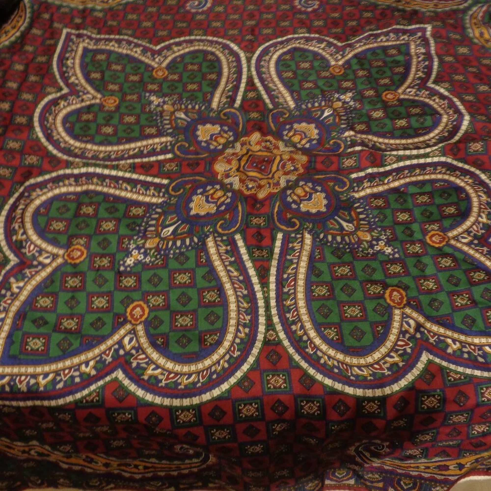 RETRO SILK PAISLEY & FLORAL MOTIFS SCARF